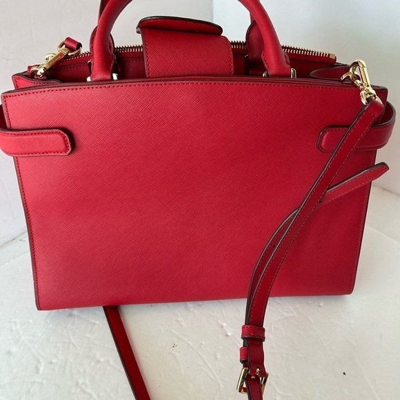 Michael Kors NWOT Karla East West Satchel - Picture 5 of 10